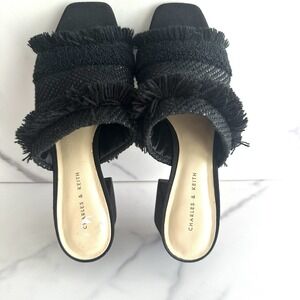 Charles & Keith Black Fringe Slide Sandals Block Heel Textured Size 36/US 6